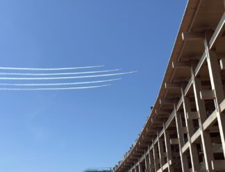 空を彩るブルーインパルス✨のサムネイル画像