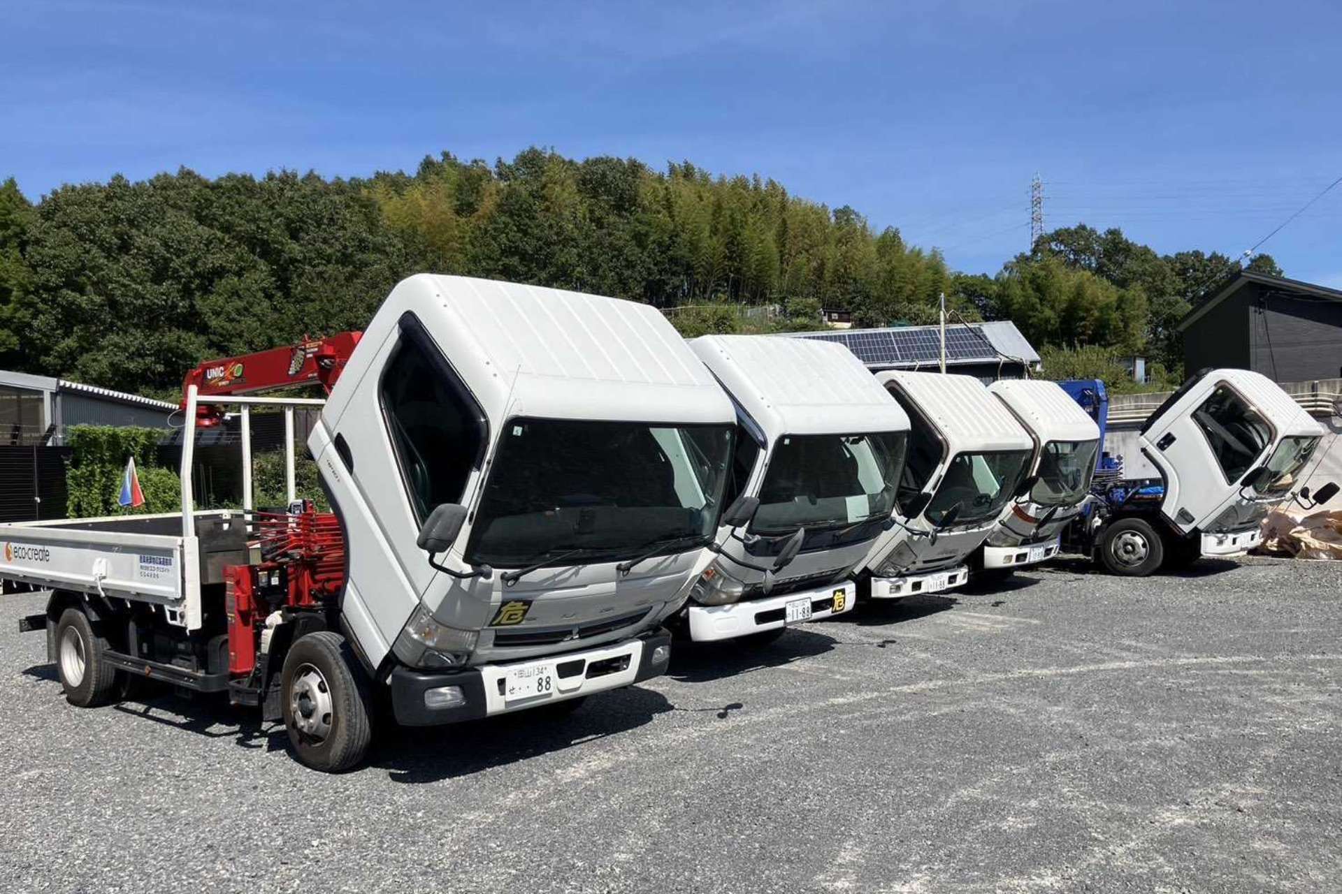 大型ウィング車ドライバーのサムネイル画像